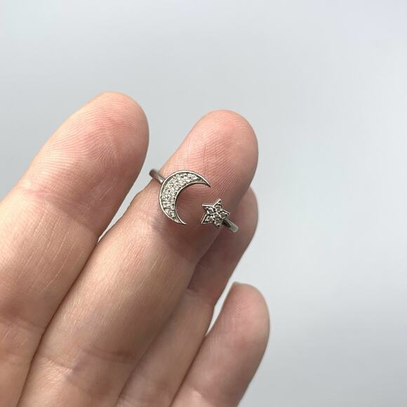 925 Sterling Silver Moon And Star Ring, Size 5.5 CZ Or Diamonds, Moon Star Band - Picture 5 of 9